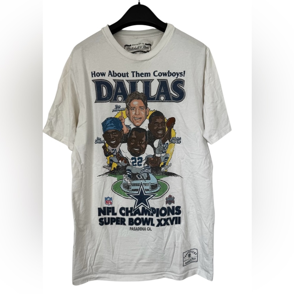Mitchell & Ness Dallas Cowboys T-Shirt - Size M